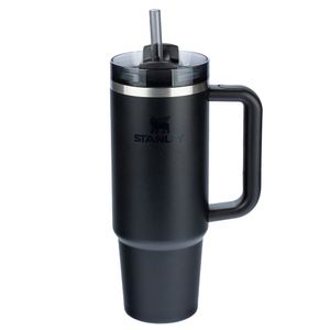 Copo Quencher Stanley Térmico com 1,18 Litros de Capacidade Preto